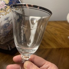 Pair Of Oscar De La Renta Crystal Lafayette White Wine Glasses Platinum Rim 1980