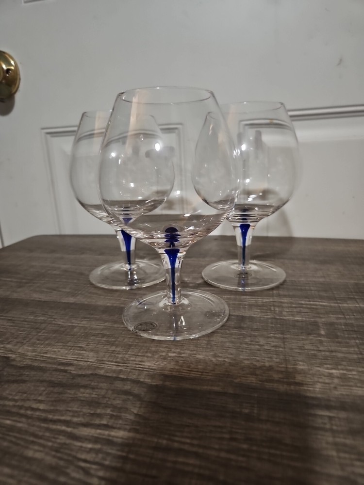 orrefors intermezzo blue teardrop wine glasses (3)/cobalt blue within stem