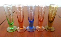 VINTAGE MULTI-COLOR (5) CORDIAL/SHOT GLASSES DEPRESSION ETCHED DOTS DESIGN-B38-F