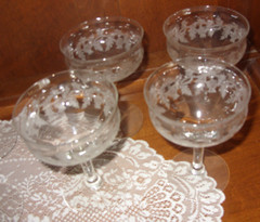 Central Glass Works Thistle Etched 8 Champagne Tall Sherbet Dessert Glasses Nice