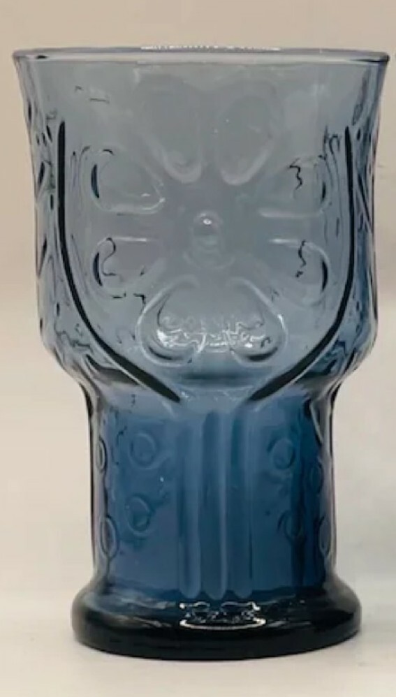 Vintage 1970s LIBBEY Country Garden Blue 5″ Water Goblet 12 Ounces EUC