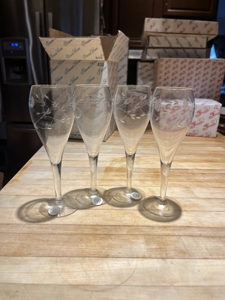 Set Of 4 – Vintage Princess House #432 Crystal Tulip Champagne Glasses – New