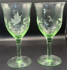Set of 2 Vintage Uranium Glass Wine Goblets – Etched Floral Vine Vaseline