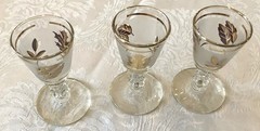 22 Pieces – Vintage Libby Frosted Golden Leaf Glass with Accessories