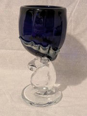 2 Cobalt GLOWY! Art Glass STAG DEER ELK Wine Glasses Silver Black Signed Dated