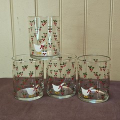 4 CHD Anchor Hocking Christmas Goose Holly Berries Rocks Lowball Glasses 1984