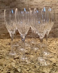 Mikasa Arctic Lights Crystal Wine Glass 8-1/4 Inch Made in Slovenia Discontinued