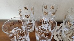 Anchor Hocking Grecian Key White Leaves w/Gold Pitcher & 7 Glasses. Vintage MCM.
