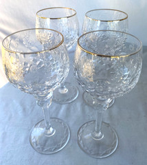 Set of 4 Vtg Rogaska Gallia Crystal Wine Glasses Gold Rim 8″ Etched Floral
