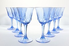 Avon “American Blue” Set of 8 Wine, Water or All Purpose Glasses 7 3/8” 9oz