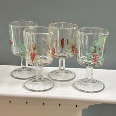 Kokomo Early American Glass Set of 4 Paneled Embossed Grapes #507 Wine Glasses