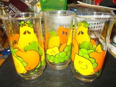 6 Nancy Lynn Smiling Happy Fruit Drinking Glasses Anchor Hocking 6″ 70’s Vintage