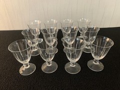 13 White Wine Glasses Model Orval Cut Crystal Daum H: 9.5 cm (Price Per Piece)