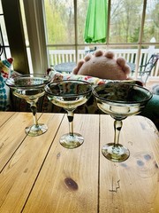 Pottery Barn – Recycled Large Green Glass Margarita Glasses – HTF (Set Of 3)