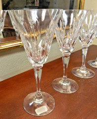 Gorham Sparkling Crystal Stem Ware 8 oz. wine Glasses (4) – Excellent!