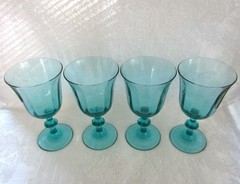 Luminarc Teal Set of 4 Monaco Cavalier Balloon Water Wine Goblets Made in France