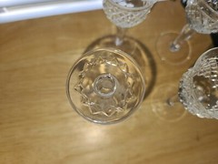 Set of 4 Shot Liquor Glasses 4 1/8″ Criss Cross Cut Bowl Multisided Stem