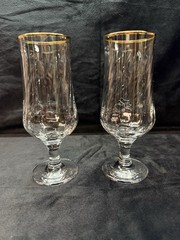 Circleware Maxim Gold Rim Swirl Stem Wine Glasses 7½″ Set of 2 Vintage