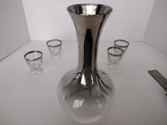 VTG MCM Queens Lusterware Silver Fade Decanter 4 shot glasses Dorothy Thorpe 8.7