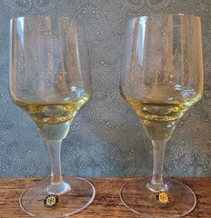 Mid Century Sasaki Wine Glasses Japan Pale Green Tint Pair 7″ Original Labels