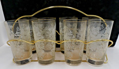Set of 8 Libbey Raised Icy Lace Garden Tumblers Glasses with Holder