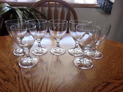 Wine SCHOTT ZWIESEL Neckar Blown Crystal 4 7/8″ 6 Oz Capacity – Set of 7