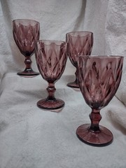 Set of 4 Ravenhead Gemstone Amethyst Wine Glasses 6.75″ tall, 3.5 wide at mouth