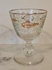 (2) Rare MCM Libbey Atomic MARINE LIFE Cordial/Wine Glasses Textured raised