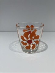 Set Of 2 Hazel Atlas DAISY Sour Cream Glasses Orange Red Flower Power MCM