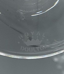 2 ROYAL DOULTON crystal OXFORD GOLD pattern Champagne Flutes 9-3/8″