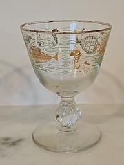 (2) Rare MCM Libbey Atomic MARINE LIFE Cordial/Wine Glasses Textured raised