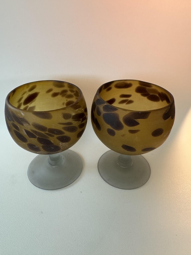 Vintage Art Glass Goblets 5.5″ Frosted Stem Pair Collectible Decor Wine Glasses