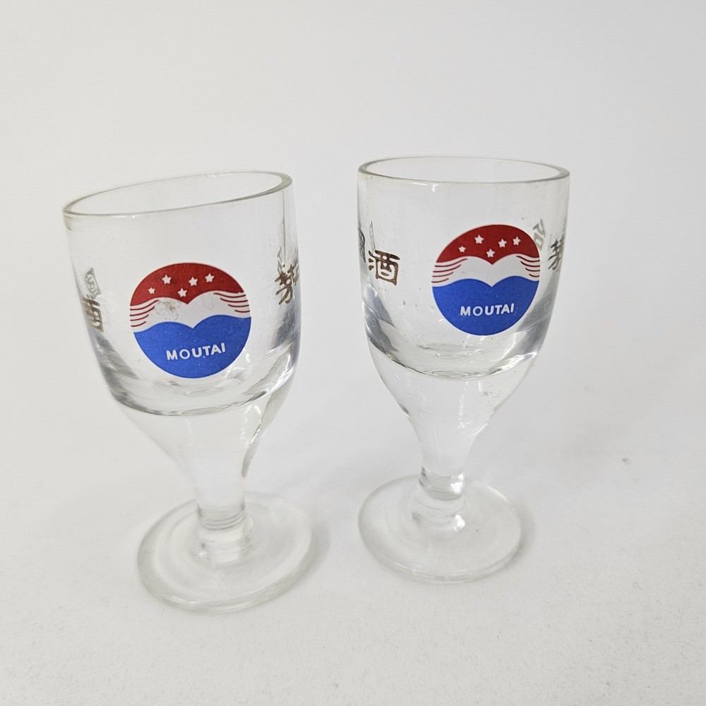 Vintage Moutai Kweichow Baijiu Clear Stemmed Shot Glasses Set of 2 Chinese