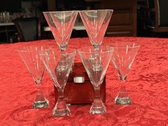 Classic Exquisite Josair Linda Pattern Crystal Wine Glasses Set Of 8 Vintage