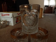 US Glass #15104 Victorian/Buzz Saw & Parenthesis Pitcher/Glasses/Bowl Set 1907