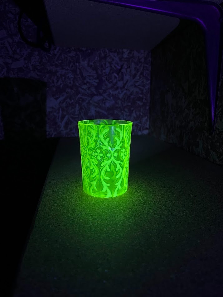 VICTORIAN NORTHWOOD VASELINE OPALESCENT GLASS SPANISH LACE TUMBLER 1890’S