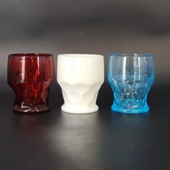 Set of 3 1960s Georgian Honeycomb Pattern Glass Tumblers Red White Blue 4″ T