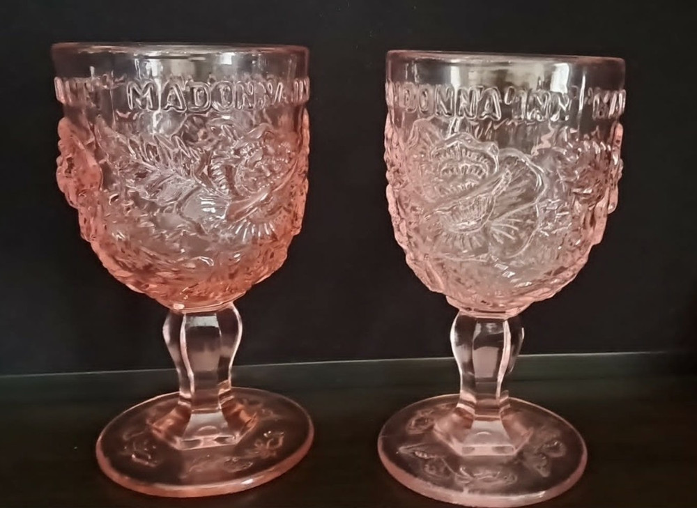 2 Fenton Madonna Inn Pink 6″ Water Goblets Madonna Rose