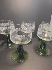 5 Vtg Luminarc French Roemer Wine Glasses, Etched Grapevine, Green Beehive Stem