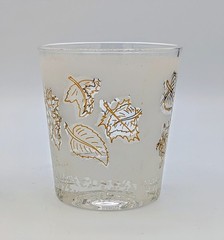Vintage Frosted Leaf Pattern Rocks Glasses Set of 4 Gold White