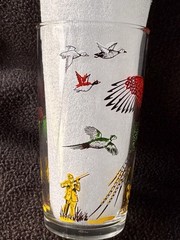 Hazel Atlas 1950s Pheasant Hunting Dog Tumbler Glass 5.25″ tall 12 oz