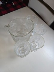 Tiara Glass Ponderosa Pine Pitcher and 4 Footed Glasses Goblets Clear