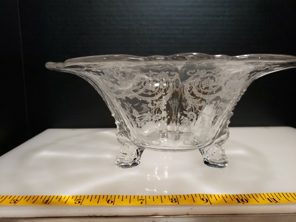 Etched Glass Large 3-Footed Bowl centerpiece Fruit Console, STUNNING! MINT!