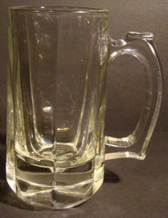 Clear Beer Mug No Advertising 6 Inches Tall Clear And Clean