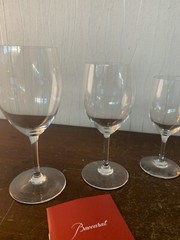 Perfect Service in Baccarat Crystal (price for 36 pieces)