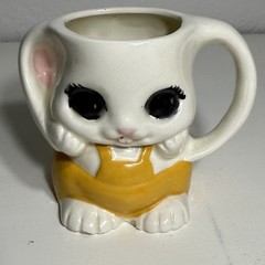 Vintage Bunny Rabbit Mugs Ceramic Animal Cups Lot of 2 Cute Decor Collectibe