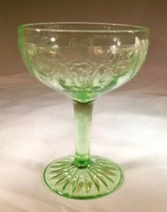 HOCKING GLASS CO. CAMEO or BALLERINA GREEN 4-7/8″ TALL SHERBET SAUCER CHAMPAGNE!