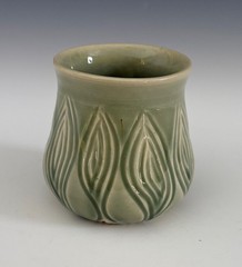 Lynn Trott Studio Art Pottery 3 1/4″ Glossy Carved Celadon Green Cup