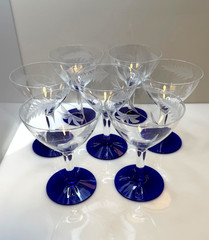 Set of 7 Vtg Louie Weston Etched Glass with Cobalt Feet Champagne Glasses – EUC
