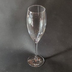 DOM PERIGNON CHAMPAGNE FLUTES, Blown Lead Crystal, 9 1/4″, 8 Oz, FRANCE, 2PCS